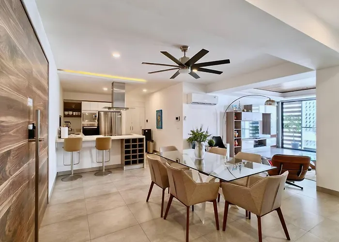 Icono 502 By Guys Riviera * Playa del Carmen