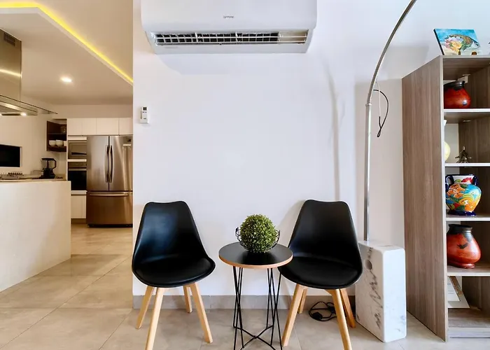 Icono 502 By Guys Riviera Apartment