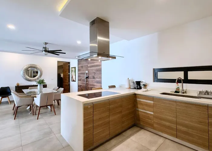 Icono 502 By Guys Riviera